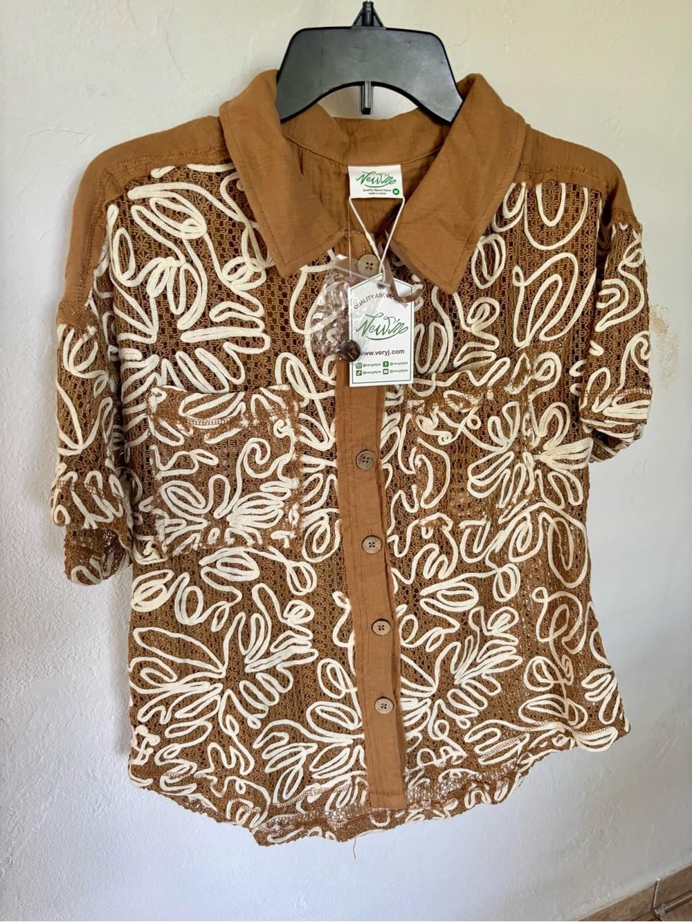 Very J Brown Button-Down Short Sleeve Top with Cream Embroidery